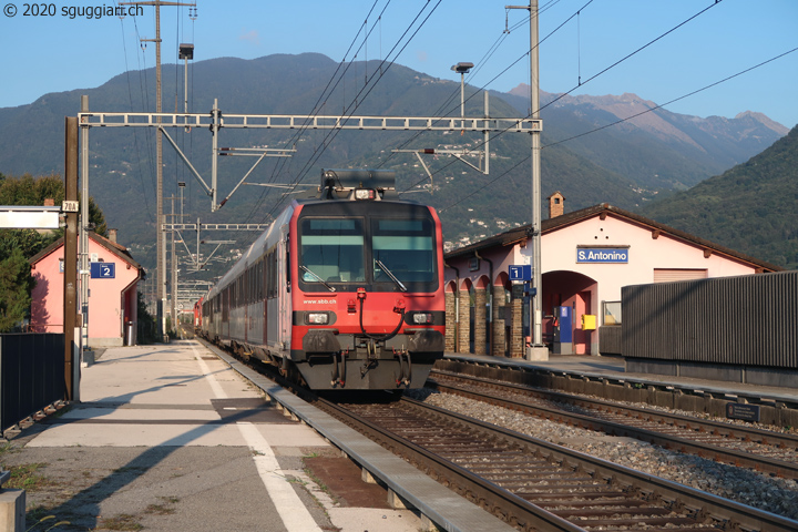 FFS RBDe 560 'Domino'