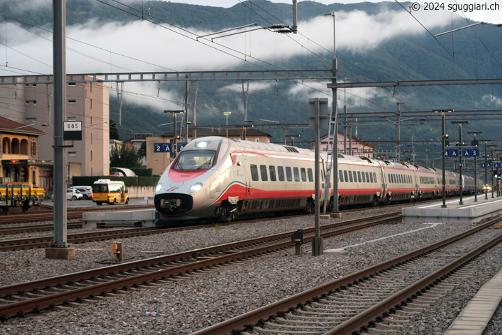 Trenitalia ETR 610 012