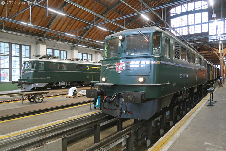 SBB Ae 6/6 11411 'Zug' e Ae 6/6 11402 'Uri'