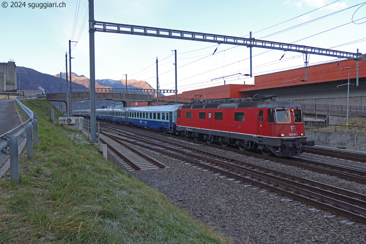 FFS Re 6/6 11637 'Sonceboz - Sombeval'